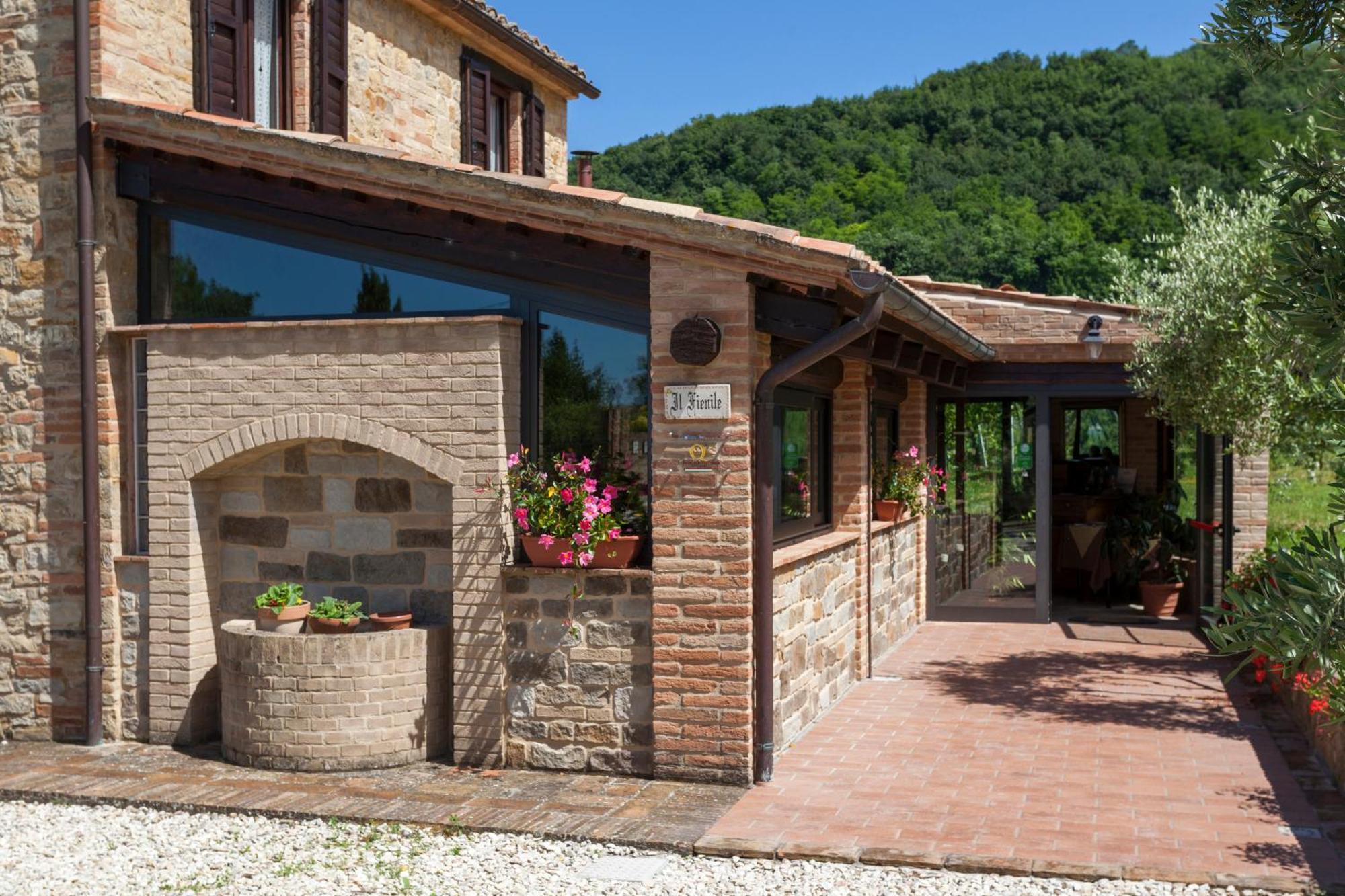 Agriturismo Tre Querce Penna San Giovanni Esterno foto