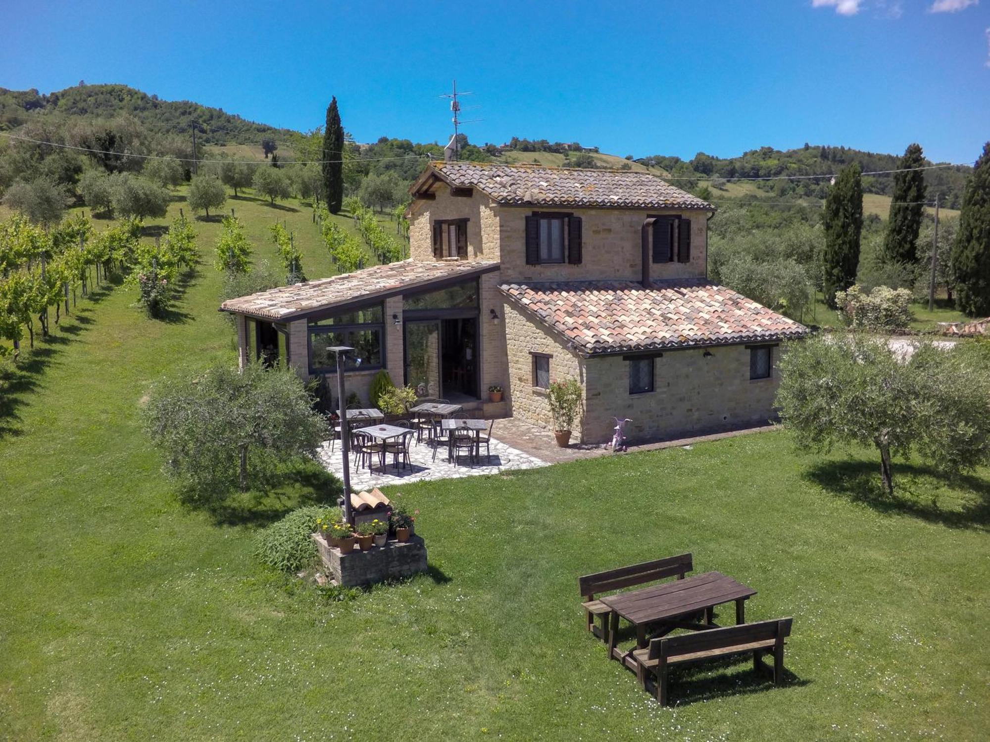 Agriturismo Tre Querce Penna San Giovanni Esterno foto